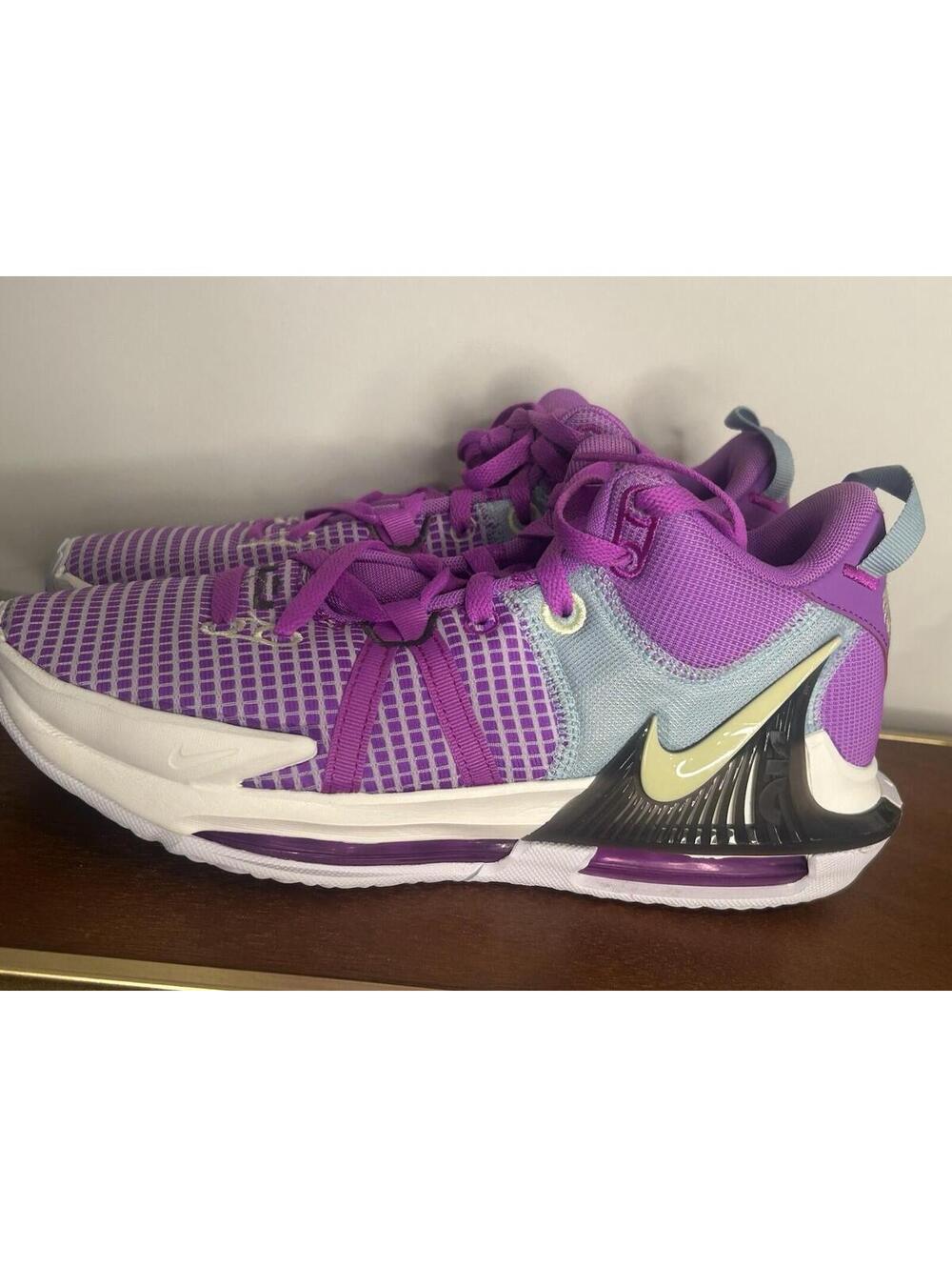 Nike LeBron Whiteness Men’s Basketball Shoes Fuchsia Dream Color Way Size 8.5